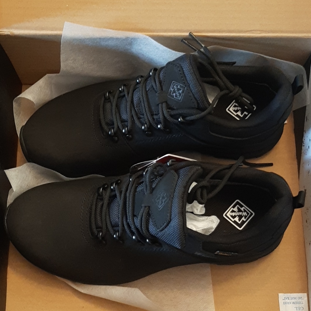 Ladies Hiking shoes